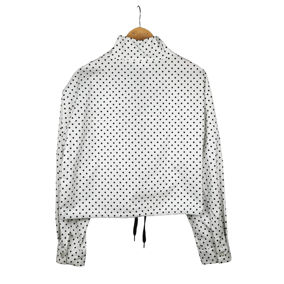 Giacca Cropped a Pois con Bordura in Merletto Nero e Laccetto